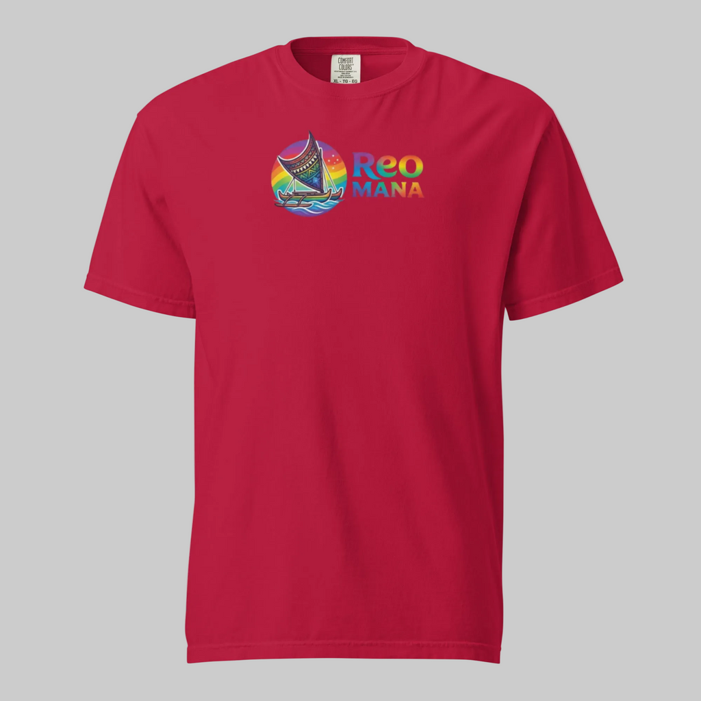 Unisex garment-dyed heavyweight t-shirt